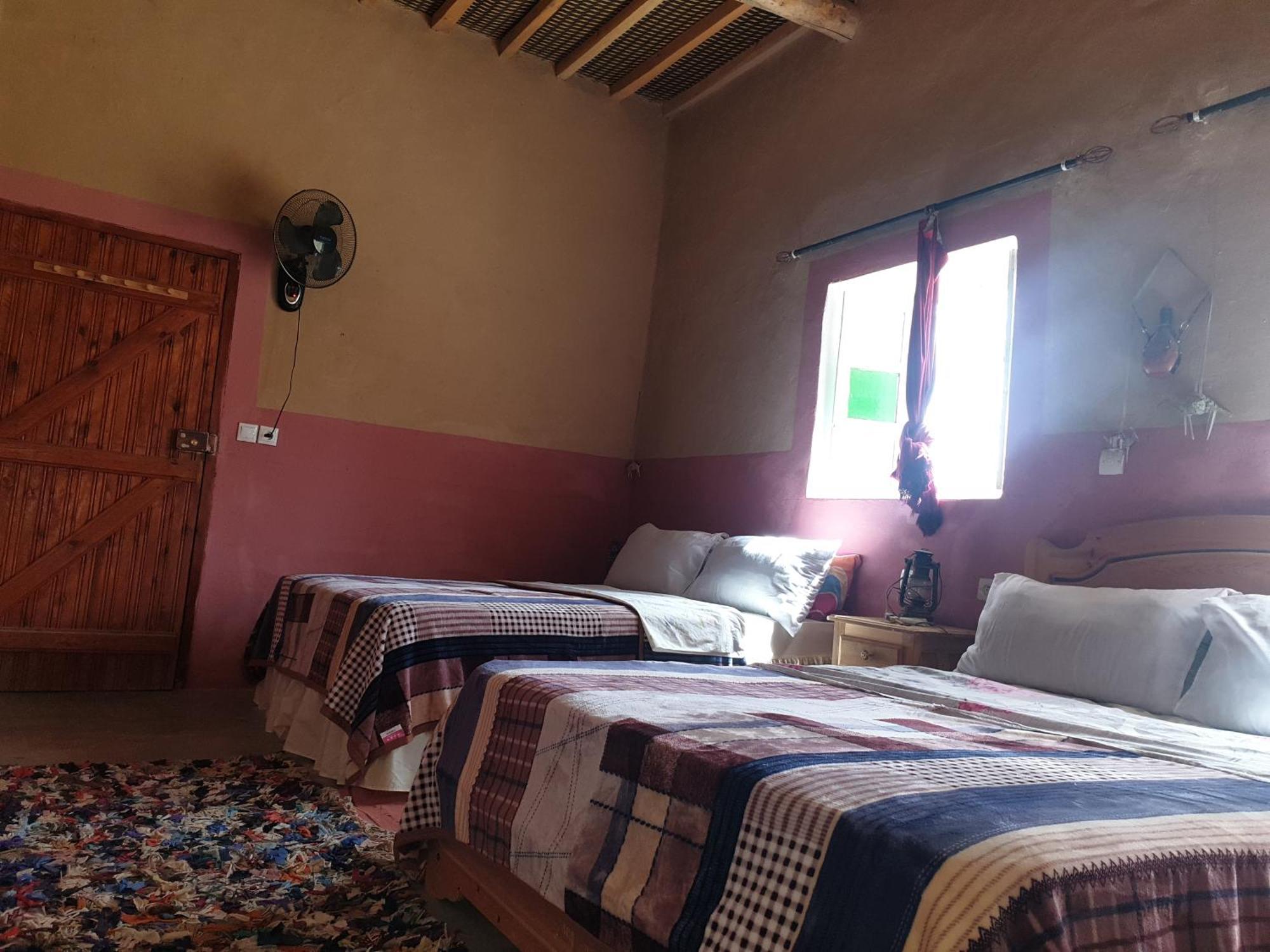 Gite D'Etape Traditionnel Berbere Ifri Szoba fotó