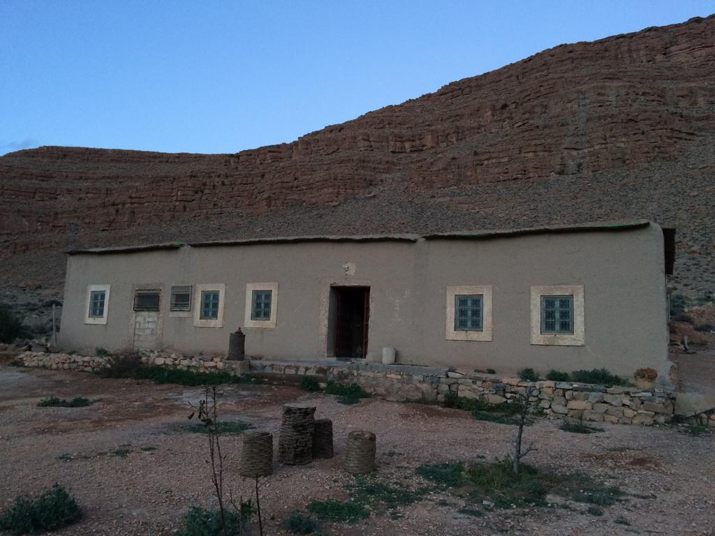 Gite D'Etape Traditionnel Berbere Ifri Kültér fotó